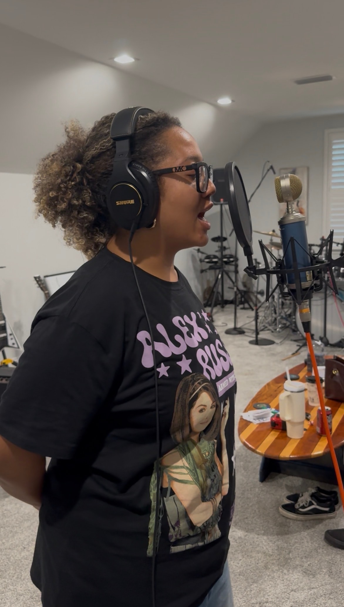 Recording equipment and instruments during a session